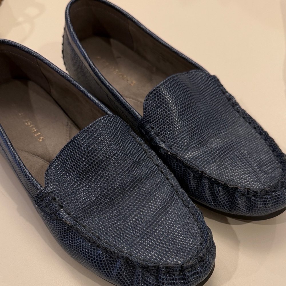 Denim Blue Textured Loafers